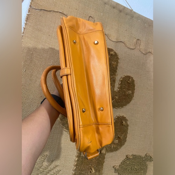 Kathryn Robbins Handbag - Picture 9 of 10